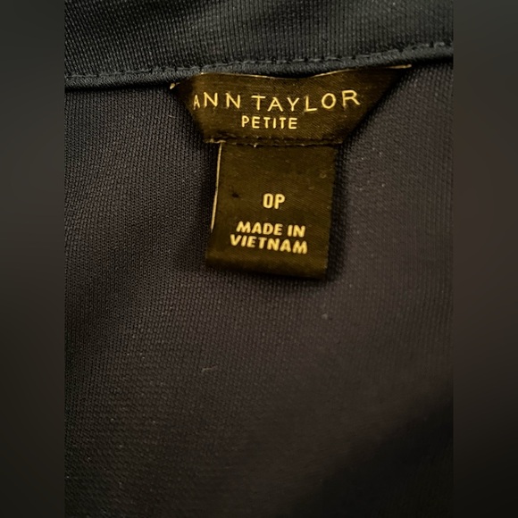 Ann Taylor wrap dress - Picture 8 of 9